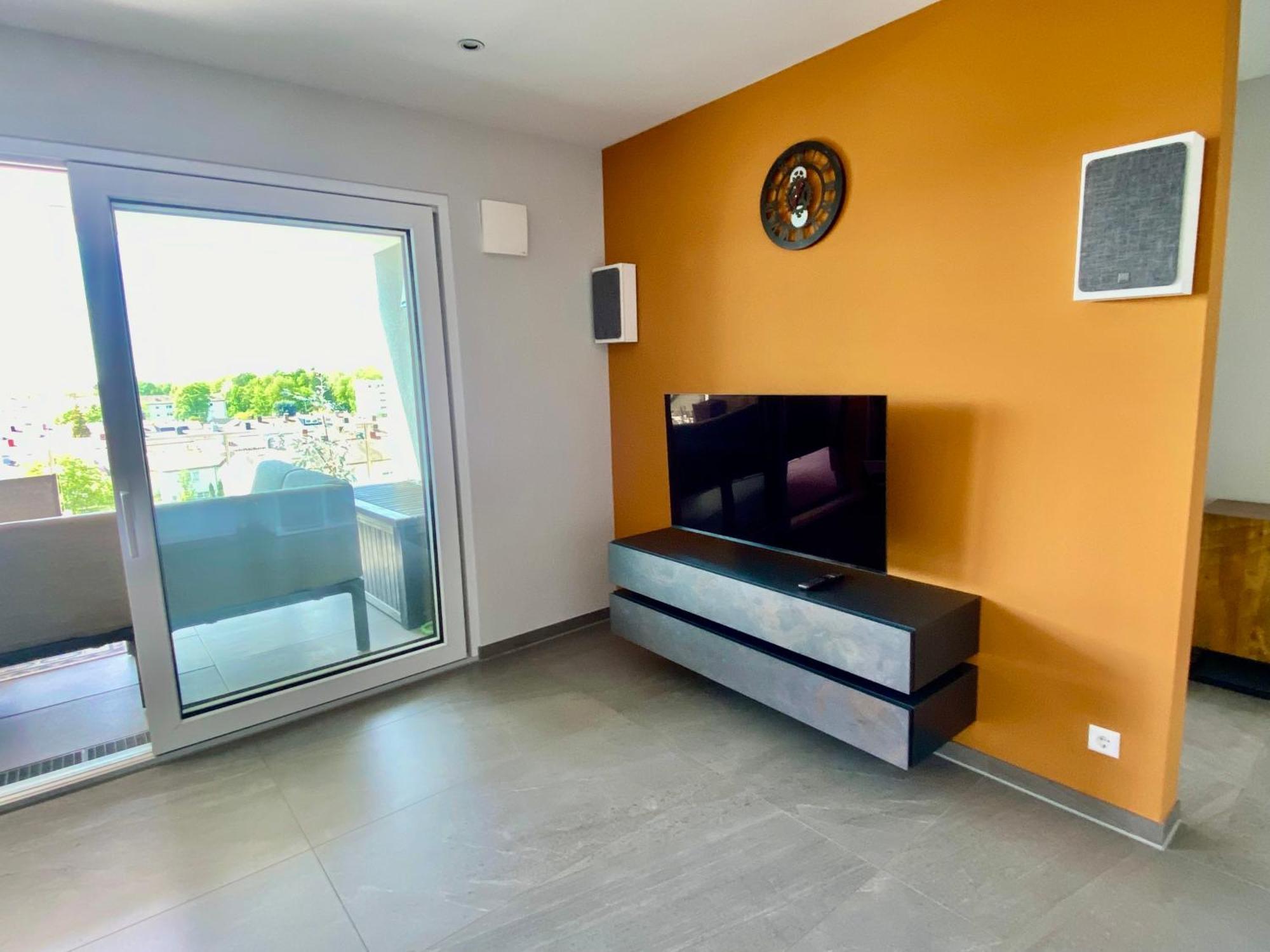 Penthouse Apartment Mit Alpenblick Friedrichshafen Exteriör bild