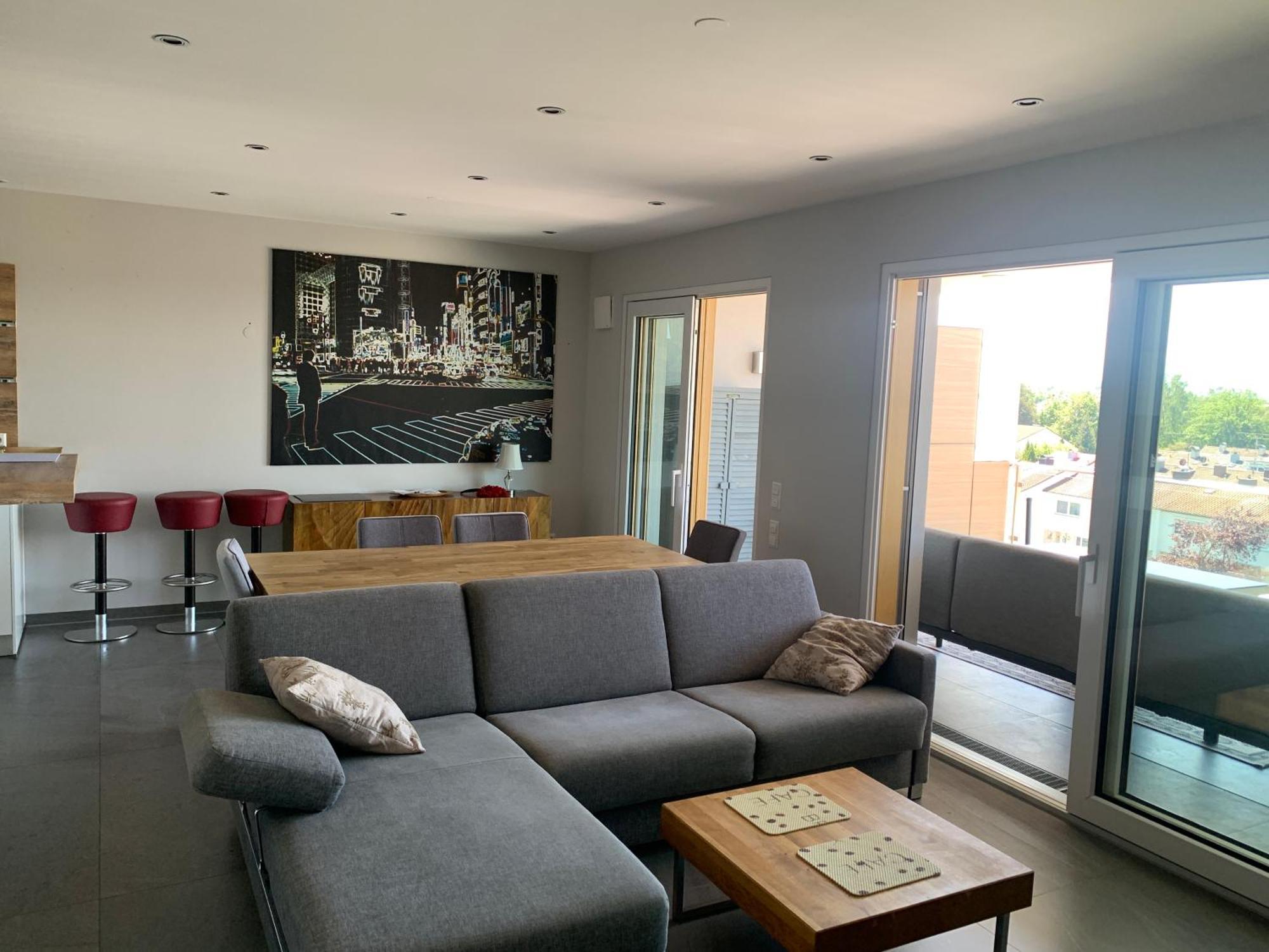 Penthouse Apartment Mit Alpenblick Friedrichshafen Exteriör bild